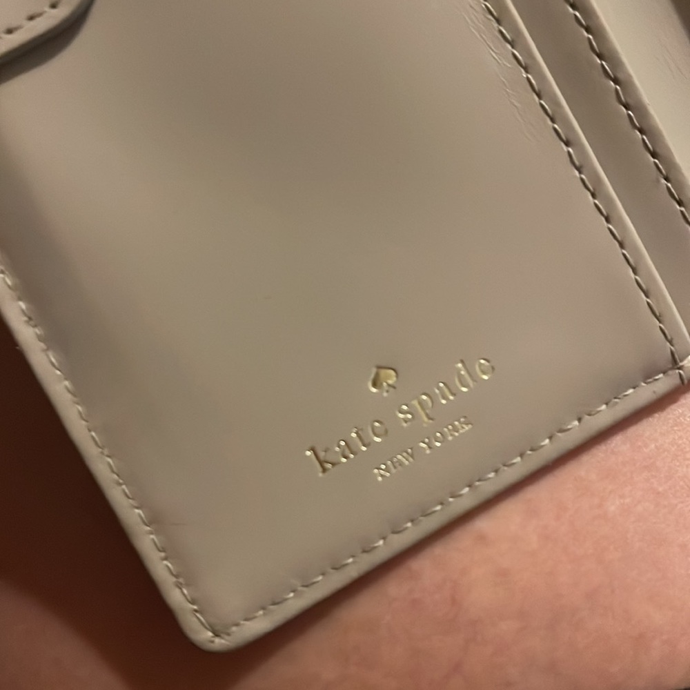 Pink Kate Spade Wallet - Picture 3 of 8